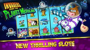 Arcade Games interface on mobile phone showing quick-spin controls and balance display